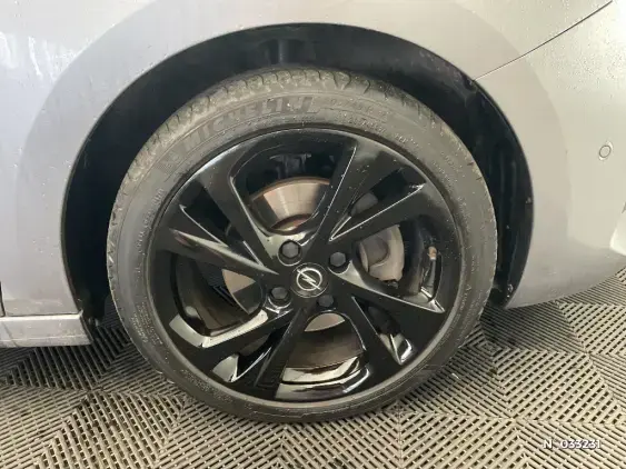 OPEL CORSA F - voiture d'occasion - Photo 8