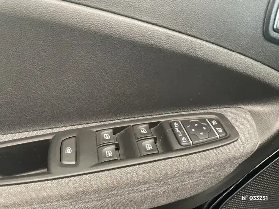 RENAULT ZOE - voiture d'occasion - Photo 33