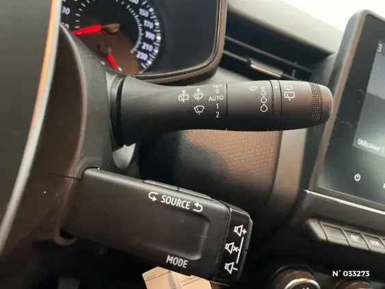 RENAULT CLIO V - voiture d'occasion - Photo 25