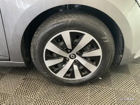 RENAULT CLIO V - voiture d'occasion - Photo 8