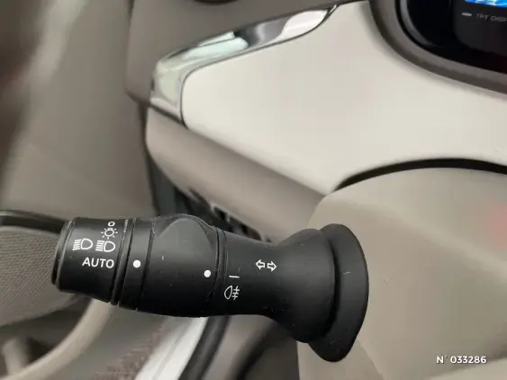 RENAULT ZOE - voiture d'occasion - Photo 27