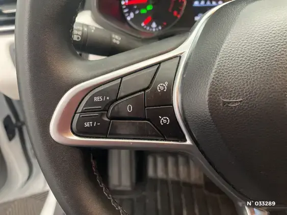 RENAULT CLIO REVERSIBLE V - voiture d'occasion - Photo 28