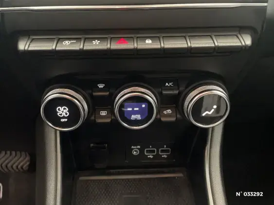 RENAULT CAPTUR II - voiture d'occasion - Photo 31