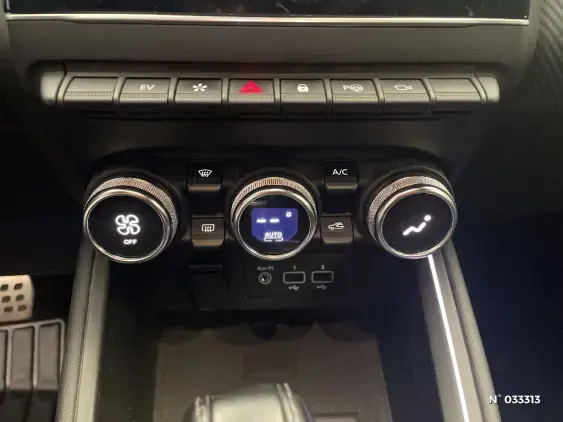 RENAULT CLIO V - voiture d'occasion - Photo 34