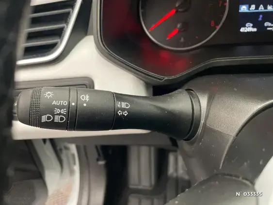 RENAULT CLIO V - voiture d'occasion - Photo 28