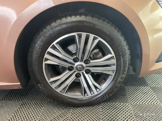 RENAULT MEGANE IV - voiture d'occasion - Photo 8