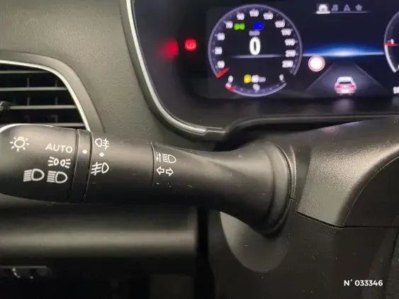 RENAULT MEGANE IV - voiture d'occasion - Photo 25