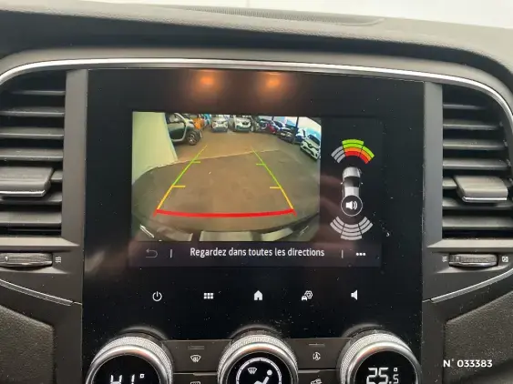 RENAULT MEGANE IV - voiture d'occasion - Photo 14