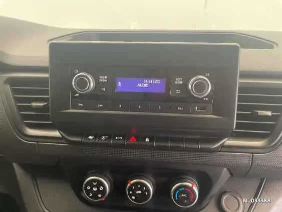 RENAULT TRAFIC FG III - voiture d'occasion - Photo 13