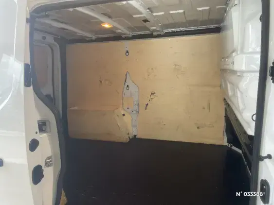 RENAULT TRAFIC FG III - voiture d'occasion - Photo 11