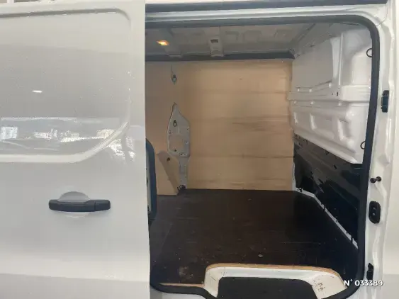 RENAULT TRAFIC FG III - voiture d'occasion - Photo 11