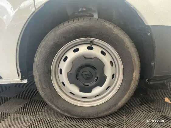 RENAULT TRAFIC FG III - voiture d'occasion - Photo 8