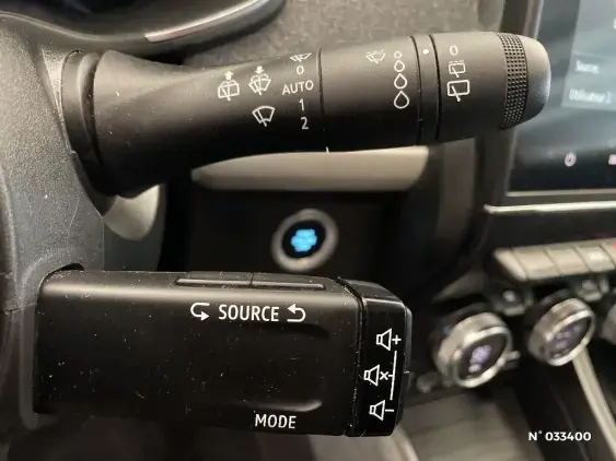 RENAULT ZOE - voiture d'occasion - Photo 28