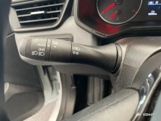 RENAULT CLIO REVERSIBLE V - voiture d'occasion - Photo 24