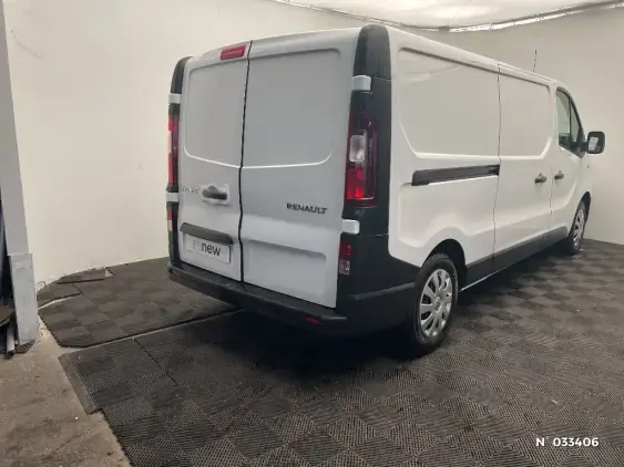 RENAULT TRAFIC FG III - voiture d'occasion - Photo 4