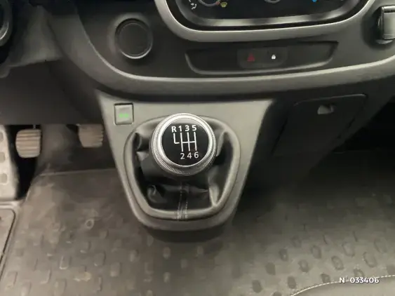 RENAULT TRAFIC FG III - voiture d'occasion - Photo 24