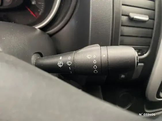 RENAULT TRAFIC FG III - voiture d'occasion - Photo 26