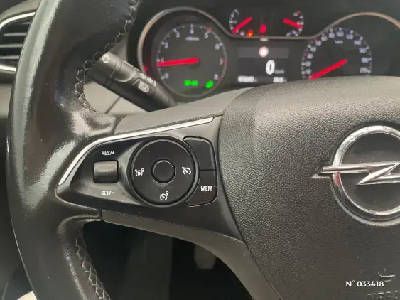 OPEL GRANDLAND X - voiture d'occasion - Photo 27