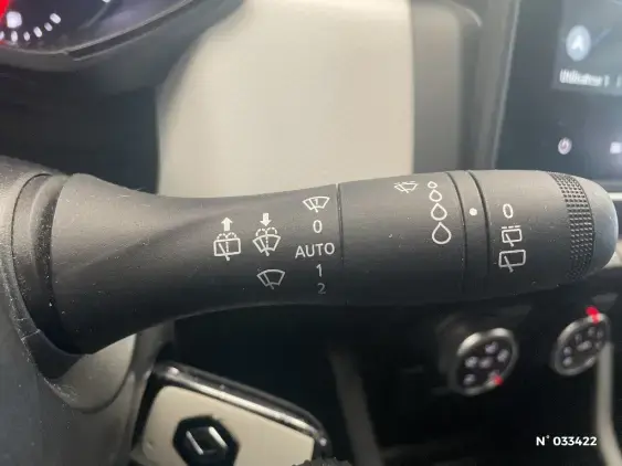 RENAULT CLIO V - voiture d'occasion - Photo 32