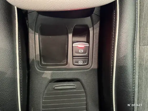 RENAULT CLIO V - voiture d'occasion - Photo 29