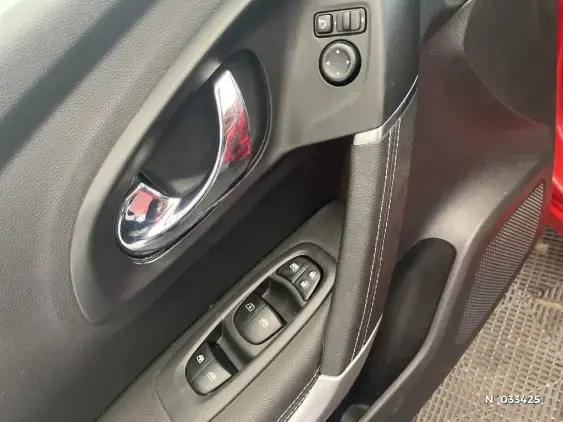 RENAULT KADJAR - voiture d'occasion - Photo 30