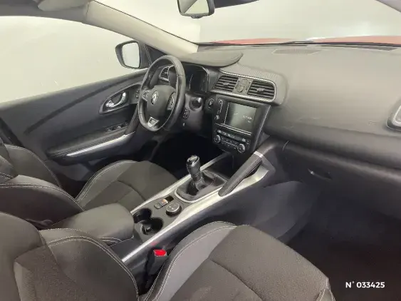 RENAULT KADJAR - voiture d'occasion - Photo 10