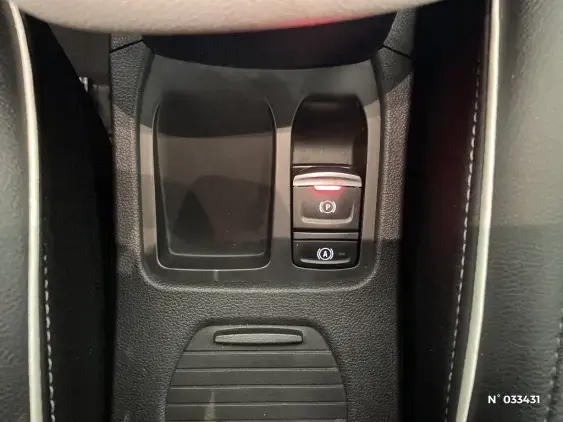 RENAULT CLIO V - voiture d'occasion - Photo 32