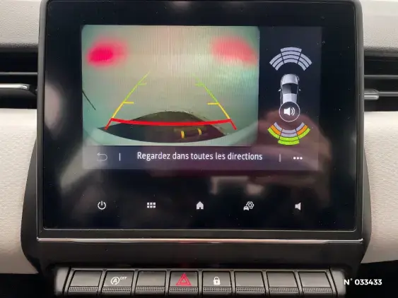 RENAULT CLIO V - voiture d'occasion - Photo 14