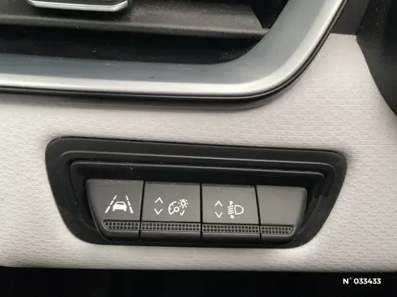 RENAULT CLIO V - voiture d'occasion - Photo 15