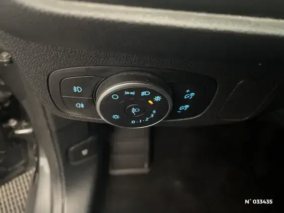 FORD FOCUS IV - voiture d'occasion - Photo 15