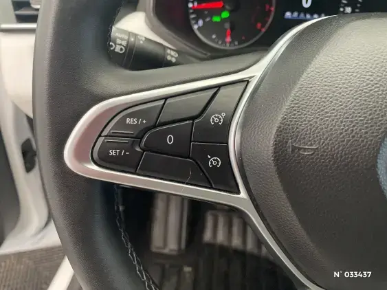 RENAULT CLIO V - voiture d'occasion - Photo 29