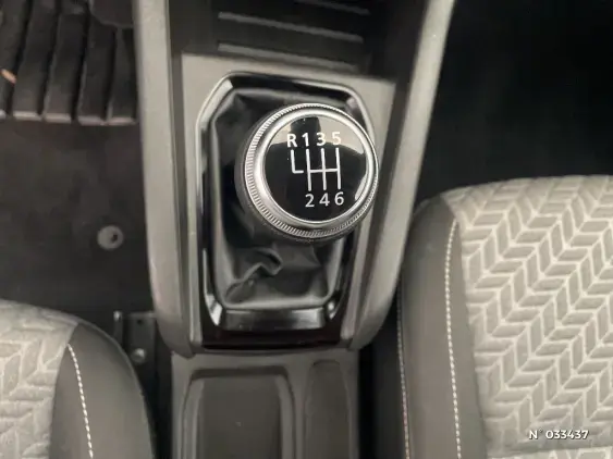 RENAULT CLIO V - voiture d'occasion - Photo 30