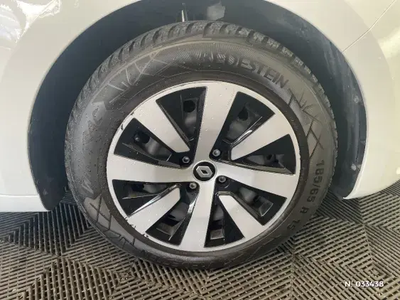 RENAULT CLIO V - voiture d'occasion - Photo 8