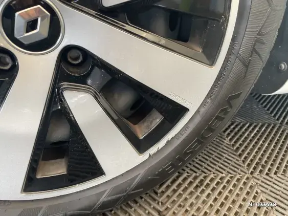 RENAULT CLIO V - voiture d'occasion - Photo 27