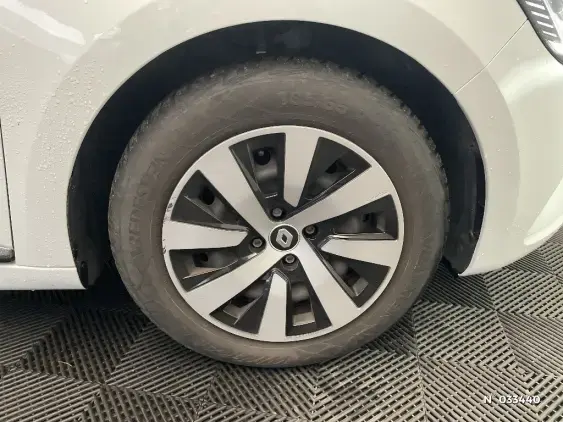 RENAULT CLIO V - voiture d'occasion - Photo 8