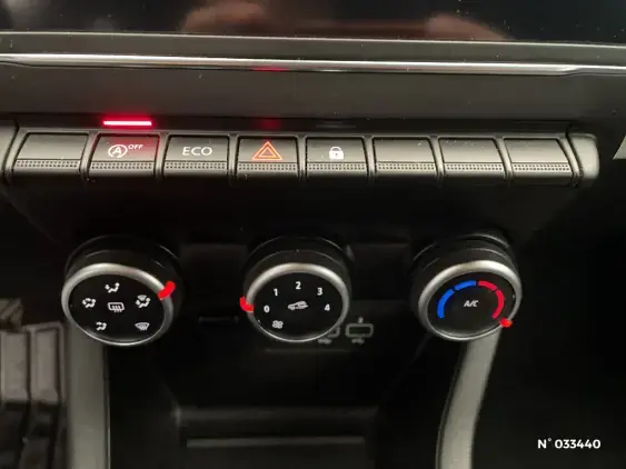 RENAULT CLIO V - voiture d'occasion - Photo 31