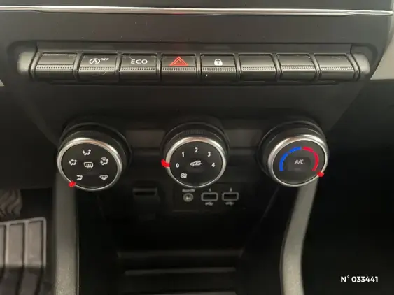 RENAULT CLIO V - voiture d'occasion - Photo 31