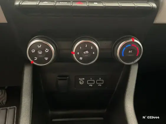 RENAULT CLIO V - voiture d'occasion - Photo 30