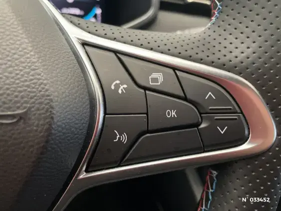 RENAULT CLIO V - voiture d'occasion - Photo 28