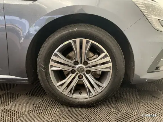 RENAULT MEGANE IV - voiture d'occasion - Photo 8