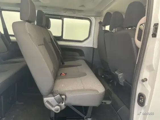 RENAULT TRAFIC III - voiture d'occasion - Photo 11