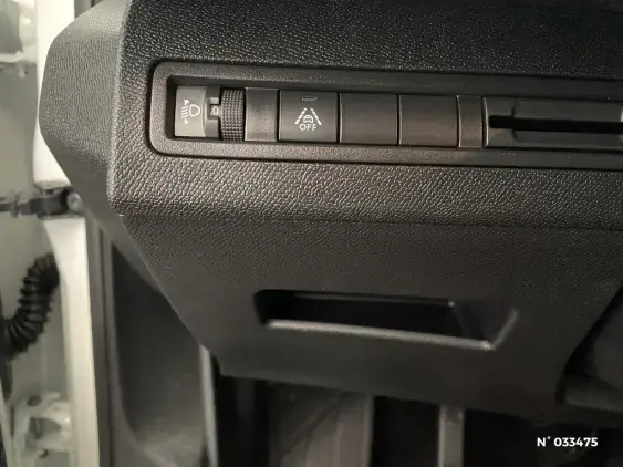 PEUGEOT 3008 II - voiture d'occasion - Photo 15