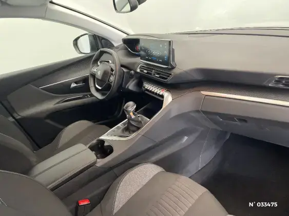 PEUGEOT 3008 II - voiture d'occasion - Photo 10