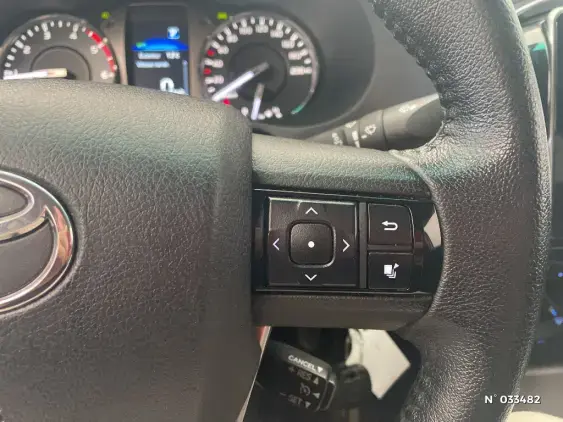 TOYOTA HILUX VIII - voiture d'occasion - Photo 28