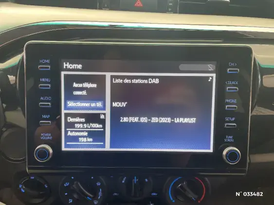 TOYOTA HILUX VIII - voiture d'occasion - Photo 29