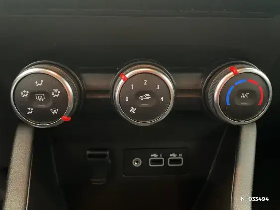 RENAULT CLIO V - voiture d'occasion - Photo 25