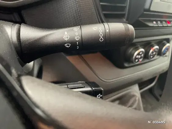 RENAULT TRAFIC FG III - voiture d'occasion - Photo 28