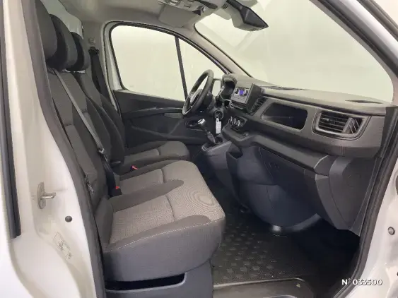 RENAULT TRAFIC FG III - voiture d'occasion - Photo 10