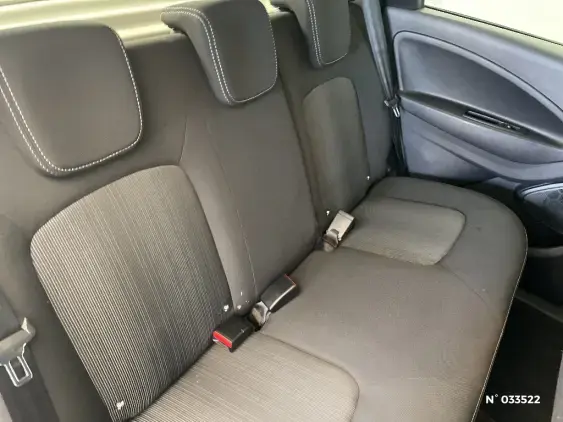 RENAULT ZOE - voiture d'occasion - Photo 11