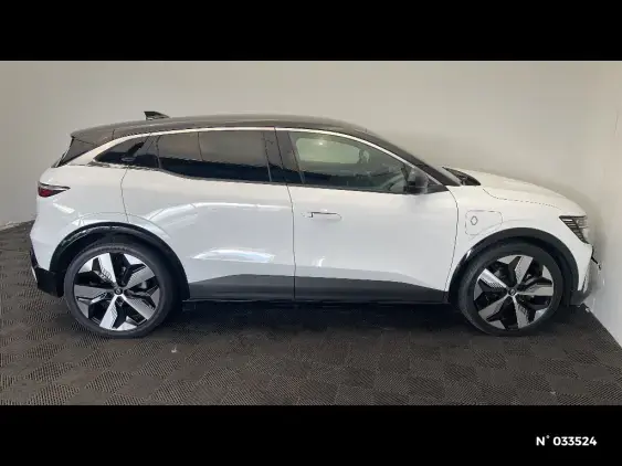 RENAULT MEGANE V - voiture d'occasion - Photo 5